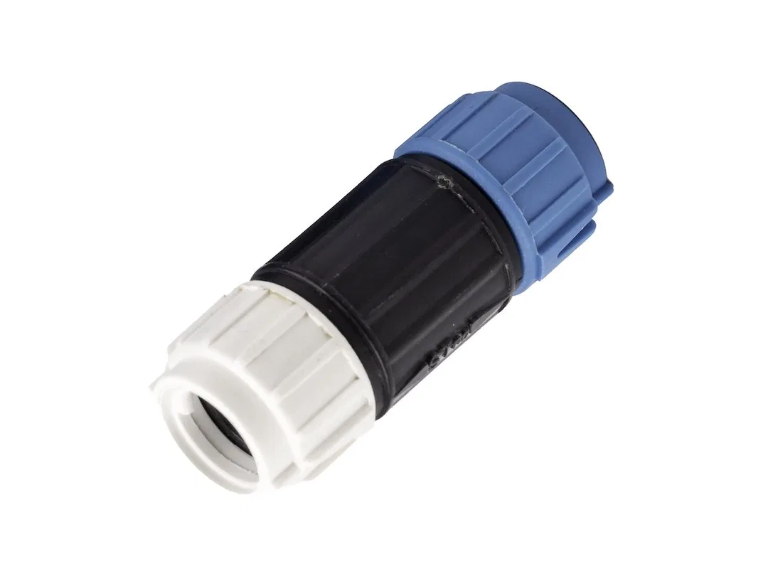 A06074 – RAYMARINE Marine Network Cable Terminator, In-Line STNG Terminator Ideal For RS130 Single